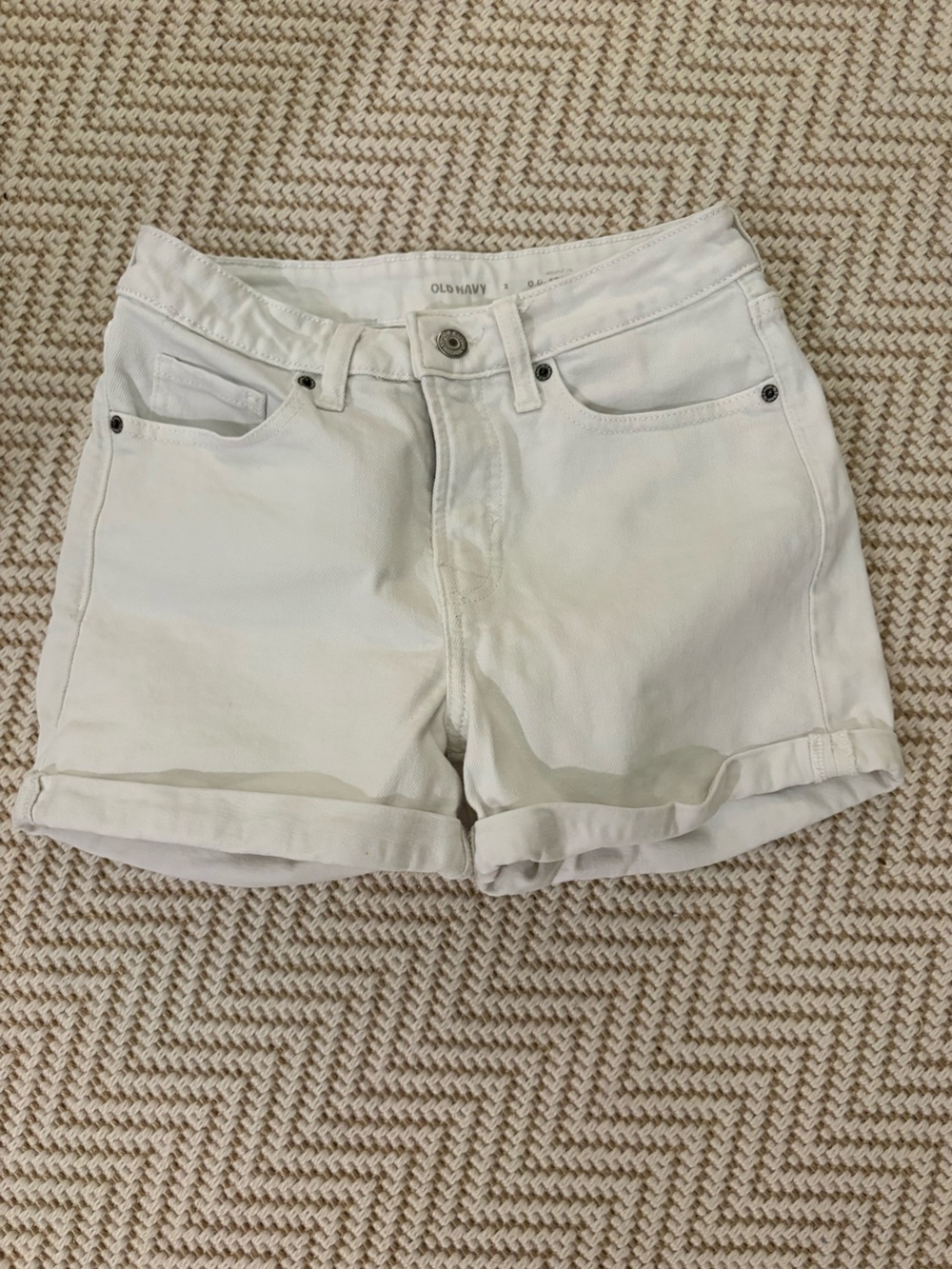 Old Navy White Women's Cuffed Denim Shorts